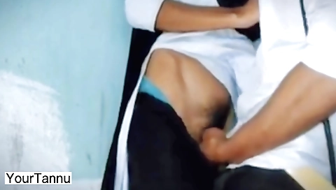 Student sex video 18+ amateur sex video in hindi class room