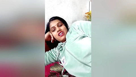 Sexy brunette enjoys sexual pleasure for new boyfriend