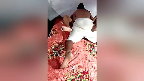 Indian woman is doing a webcam vid and showing her love