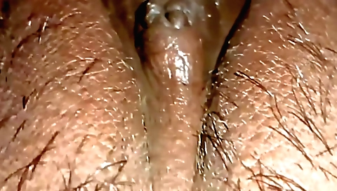 Indian chick in a super dress gives an amazing blowjob