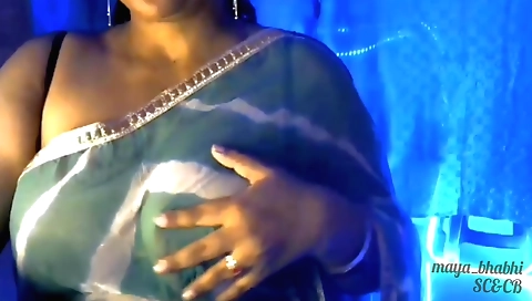 Indian webcam porn showing a sexy brunette and her body