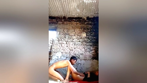 Indian brunette amateur masturbates in front of webcam