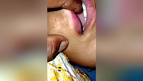 Indian amateur brunette gets her pussy fucked hard on the bed