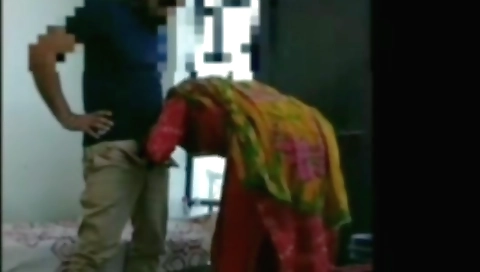 Indian hottie with a nice ass and mouth has sex on the web cam