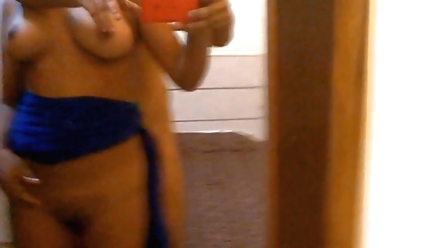 Sexy 35+ wife trying to catch her lover on the camera