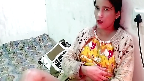 Indian girl with natural tits has her clothes ripped off