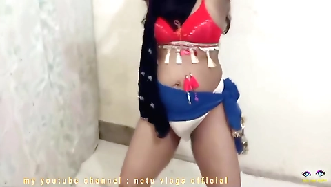 Indian chick with a great figure is dancing with her cock