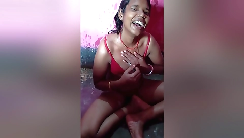 Poonam bhabhi gets naked and masturbates with vibrator