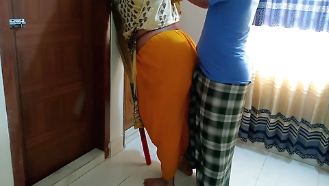 Amateur indian chick fucked by a newly married desi bahu