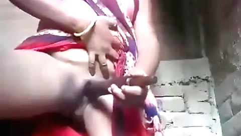 Brunette indian babe fucks with her favorite sex toy
