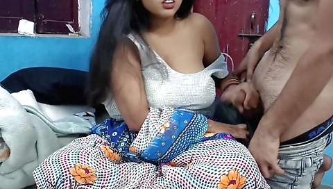 Hot amateur with a nice body doing hardcore fucking