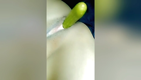 Amateur with a nice round booty fucking a big dick