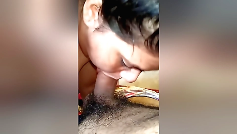 Indian chick with a huge ass and a fat body has sex