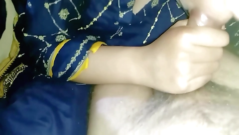Indian big tits babe fucks her cunt and cum hungry bhabhi