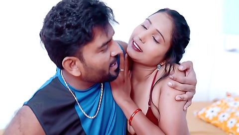 Horny Indian girl with a sexy body and a shaved pussy