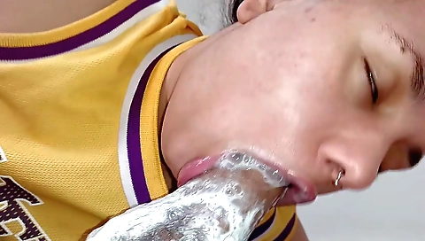 Indian woman sucks and eats deep throat in hot scene
