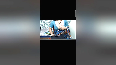 Indian beauties naked body on camera in amateur video