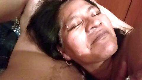 Indian mature stepmom sucks on stepson's pecker and has facial