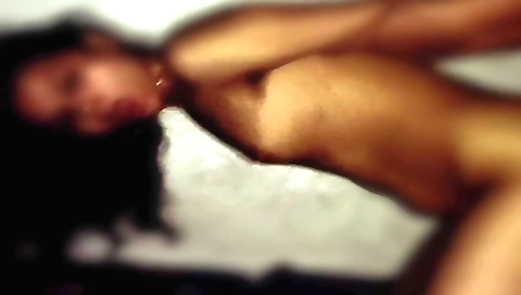 Indian girl with big tits and a sexy ass in hot amateur video