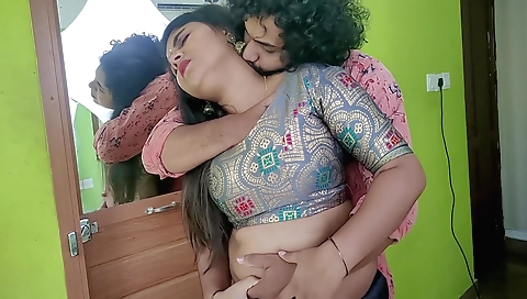 Indian amateur brunette is sucking a dick and fucking