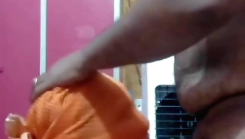 Indian bhabhi fucks on the web camera in amateur vid