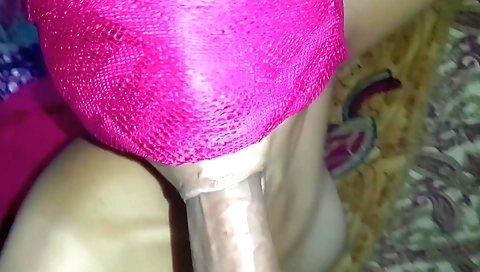 Indian babe with a big booty fucked in the bedroom